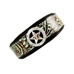 ปลอกคอสุนัขบุนวมนุ่มคุณภาพเยี่ยม,ทำด้วยมือหนังวัวอเมริกันพร้อมตกแต่ง Concho จากผู้ผลิตอินเดีย - Product Image 1