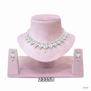 Conjunto de Collar y Aretes de Aleación de Zinc con Baño de Oro de 24K para Mujer, Diseño Moderno Inspirado en la India, Ideal para Fiestas y Aniversarios, el Mejor Compra del 2024 - Product Image 2