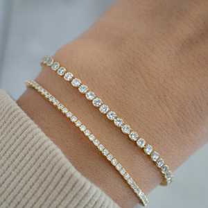 925 <b>Sterling</b> <b>Silver</b> VVS Moissanite Diamond Tennis <b>Bracelet</b> Classic and Secure Clasps Fashion <b>Bracelet</b> For <b>Women</b> Wear - Product Image 3