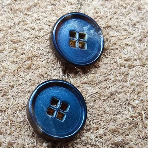 Botones de Cuerno Ecológicos de Alta Calidad para Prendas de Vestir, Tamaños Personalizados Disponibles, Estilos Náuticos y de Animales, Agata en Grandes Cantidades - Product Image 1