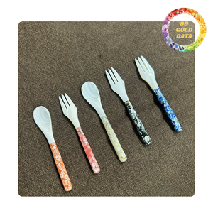 Cuchara única de nácar brillante en varios colores y diseños para comidas gourmet y regalos. - Product Image 6
