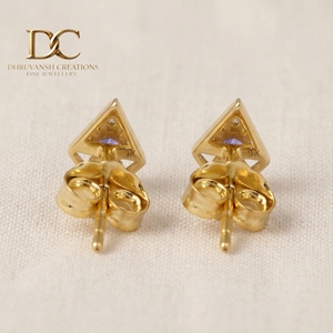 Boucles d'oreilles clous en or jaune massif 9K 9KT avec diamant de laboratoire certifié IGI et tanzanite pour femme – Fabricant de bijoux sur mesure en gros - Product Image 6