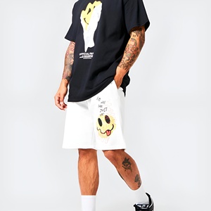 ผู้ผลิตโดยตรงจากโรงงาน กางเกงขาสั้นลำลองผู้ชาย MOQ ต่ำ ปี 2026 กางเกงขาสั้นแฟชั่นใหม่สำหรับผู้ชาย คุณภาพพรีเมียม กางเกงขาสั้นสตรีทแวร์ผู้ชาย - Product Image 3