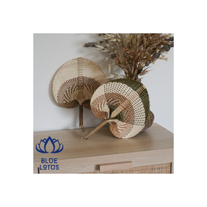 Abanico de Mano de Venta Rápida, Ideal para Decoración de Bodas y Eventos, Diseño Ligero - Product Image 1