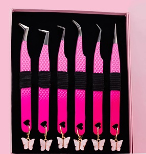 Pinzas de acero inoxidable duraderas de 45 y 90 grados para extensiones de pestañas, personalizables para llavero - Product Image 4