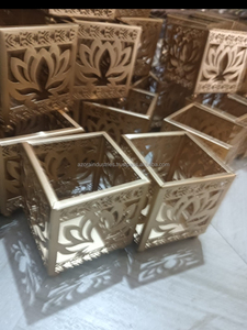 Plateau carré en métal traditionnel, best-seller, décoration d'intérieur de haute qualité, éclairage festif de Noël, de Pâques, bougeoir écologique - Product Image 4