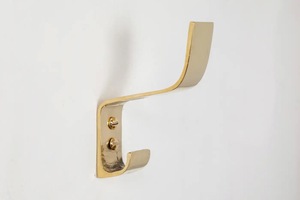 Perchero de Metal Resistente con Doble Gancho y Recubrimiento en Polvo para Ropa y Toallas, para el Hogar - Product Image 2
