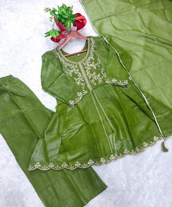 Ensemble haut et palazzo moderne en coton de luxe avec broderie en soie texturée et dupatta, style décontracté, prix de gros, vêtement ethnique - Product Image 2