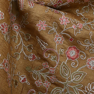 Tissu de Georgette de Luxe Brodé Style Africain pour Robes, Vêtements et Tenues de Mode - Product Image 2