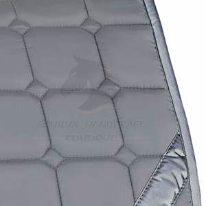 แผ่นรองอานม้าคุณภาพสูงแบบกำหนดเองพร้อมซับในขนแกะ อุปกรณ์สำหรับแข่งม้า แผ่นรองอานม้าลดราคา - Product Image 4