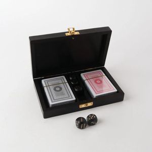 Boîte de rangement pour cartes de poker minimaliste en résine, forme rectangulaire, gravée, étui pour cartes à jouer, organisateur de jeux décoratif, design moderne - Product Image 6