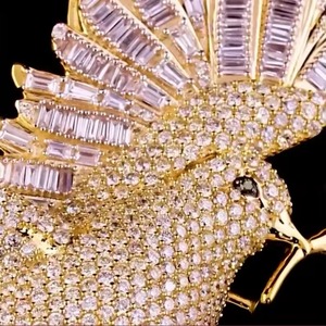 Colgante de paloma voladora de lujo, chapado en oro de 18K, plata 925, moissanita con corte baguette, dijes de animales, joyería Hip Hop Iced Out - Product Image 3