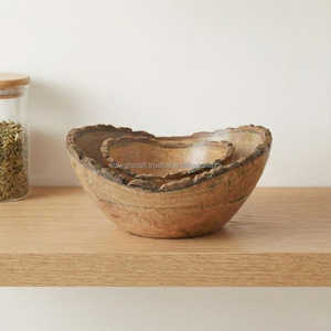 Juego de 2 Tazones de Madera Rústica Hechos a Mano con Diseño Irregular y Bordes de Corteza Natural, Tazón de Lujo con Diseño de Corteza en el Borde, Cocina Minimalista - Product Image 1