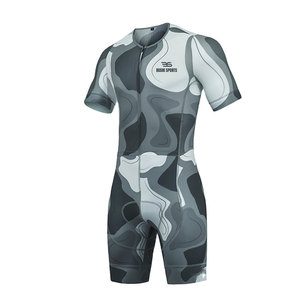 Combinaison de triathlon performante et fiable, offrant un confort respirant et une résistance durable pour les aventures en plein air - Product Image 1