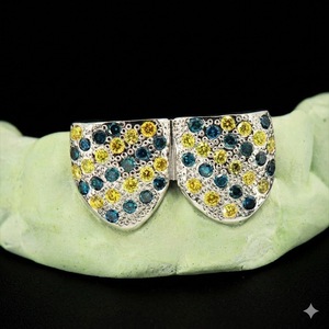 Grillz en Argent 925 Plaqué Or de Luxe, Finition Polie Élégante, Bijoux de Dents en Moissanite Argent 925, Collection Silver Elite - Product Image 1