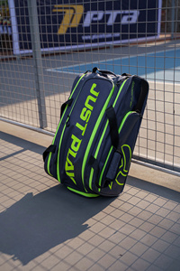 Mochila de Pickleball Just Play All Gear Tour Grande de PVC con Cierre de Cremallera, 6 Compartimentos, Almacenamiento para Raquetas y Zapatos, Resistente al Agua - Product Image 3