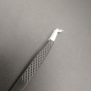 Pinzas para Pestañas Antiestáticas de Acero Inoxidable con Punta Lisa, Herramienta para Aplicación de Pestañas sin Efecto Vuelo, Modelo Pakistán 599.0 - Product Image 1