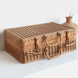 Maleta de ratán a precio económico, bolso de viaje para hombres y mujeres, cesta de picnic tejida a mano, maletín. - Product Image 3
