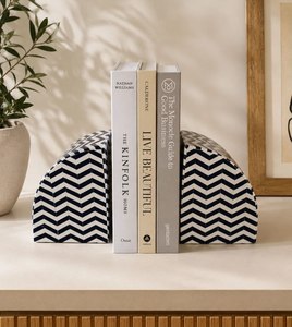Porte-livres en résine de qualité supérieure, support de livres Chevron en résine, rayures noires et blanches, porte-livres décoratifs pour étagère, maison, bureau - Product Image 2