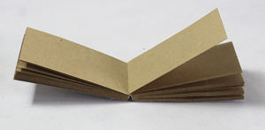 Papier fin fait main en fibres de chanvre naturelles pour enveloppes de cigarettes, environ 14 g/m², 32 feuilles / 64 pages, carnet de notes - Product Image 3