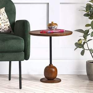 Table d'appoint en bois élégante, idéale pour le côté du canapé, la table de chevet et l'aménagement de meubles de salon - Product Image 1