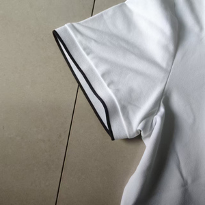 Polo de golf confortable pour homme, coupe décontractée, haut décontracté, logo personnalisé, vêtement facile à porter pour la maison et les activités de loisirs en plein air - Product Image 4