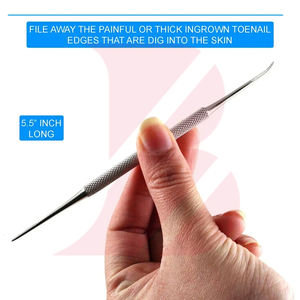 Nouvel ensemble d'instruments de podologie en acier inoxydable de qualité supérieure : lime à ongles, coupe-ongles, pince et lime à cuticules - Product Image 4