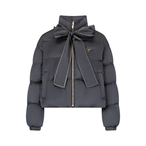 Women's Short <b>Quilted</b> <b>Jacket</b> With Bow Collar Full Sleeve Zipper Closure Winter Warm Coat Solid Color Puff Sleeve Design - Product Image 1