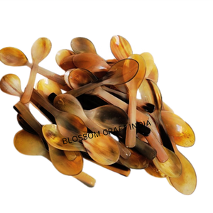 Cuillères en corne de bœuf et cuillères à dessert sur mesure, idéales pour les ensembles de couverts en corne, adaptées à la revente par les magasins de décoration intérieure Viking. - Product Image 2