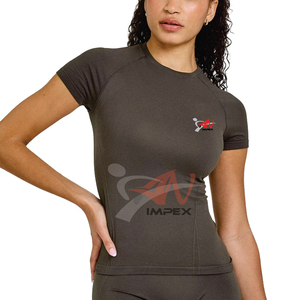 Haut de yoga léger et à séchage rapide pour le printemps, coupe ajustée, manches courtes, idéal pour la course et le fitness - Product Image 3
