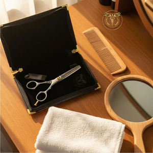 Kit Profesional de Barbería/Juego de Tijeras para Corte de Cabello de Salón - Tijeras de Barbería de 6.5 Pulgadas con Filo Recto y Afilado - Product Image 2