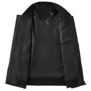 Veste cargo minimaliste pour homme avec logo personnalisé – Vêtement d'extérieur utilitaire au design épuré avec plusieurs poches - Product Image 6
