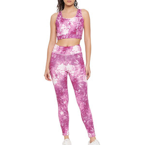 Ensemble de yoga pour femmes fabriqué au Pakistan, en tissu de haute qualité offrant flexibilité et style pour tous les moments actifs - Product Image 1