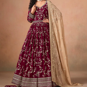 Nouvelle tendance élégante en matière de vêtements : Faux Georgette avec Salwar Kameez brodé, tenue traditionnelle pour femmes, fournisseur Inde. - Product Image 1