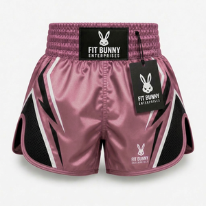 Pantalones cortos de Muay Thai con calidad duradera, transpirabilidad, comodidad y flexibilidad atlética, perfectos para el entrenamiento. - Product Image 6