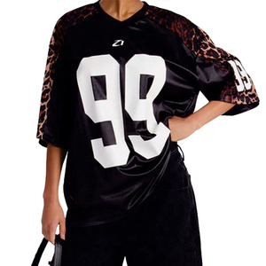 Jersey de Fútbol Americano Negro Premium para Mujer 2026, Poliéster Brillante con Panel de Malla de Leopardo, Cuello en V, Estilo Urbano, Número Personalizado, Pedido al por Mayor - Product Image 4