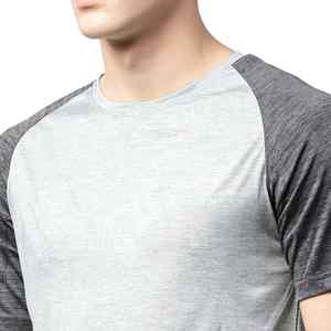 Camiseta Deportiva Personalizada de Secado Rápido con Media Cremallera, Compresión Atlética, Manga Corta, Elástica y Ajustada para Hombre - Product Image 5