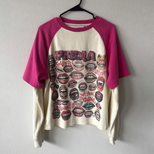 เสื้อยืดสตรีทแวร์สกรีนลายกราฟิกสองชั้น แขนยาว ทรงวินเทจ แบบครอป เสื้อยืดผู้ชายสองชั้น - Product Image 1