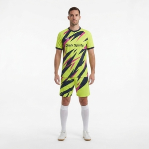 เสื้อฟุตบอลแบบซับลิเมชั่นสั่งทำพิเศษสำหรับผู้ชาย ทรงโปร แอธเลติกฟิต ผลิตจากวัสดุโพลีเอสเตอร์รีไซเคิล-OEM ชุดทีมซิลคอต - Product Image 1