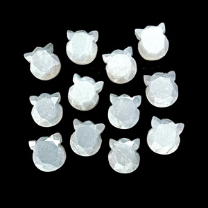 Pierre de lune grise naturelle facettée en forme de chat 12mm, sculptée à la main, pierre précieuse en vrac pour la fabrication de bijoux, vente en gros - Product Image 1
