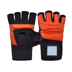 Gants de grappling MMA professionnels de haute qualité fabriqués au Pakistan, en cuir synthétique, résistants aux déchirures, évacuant l'humidité, pour l'entraînement semi-professionnel - Product Image 3