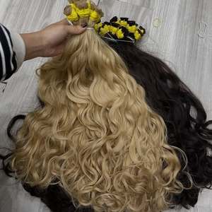 Produit phare : Extensions de cheveux naturels ondulés en vrac, 100 % cheveux humains vietnamiens de haute qualité, sans nœuds, sans perte, grand stock disponible - Product Image 1