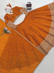 Conjunto de Lehenga Choli de Satén de Seda Suave Premium con Relieve para Mujer, de Secado Rápido, para Fiesta, Boda, Étnico, Largo hasta el Suelo - Product Image 2