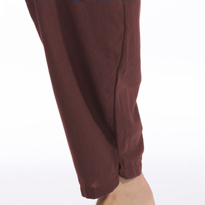 Pantalon décontracté mi-long pour homme, couleur personnalisée, poids moyen, vente chaude 2026, mélange coton/polyester, vente directe usine Pakistan - Product Image 2