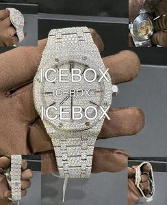 Reloj VVS1 Moissanite con Caja de Acero Inoxidable, Esfera de Cristal, Cierre de Pulsera, Diseño Bicolor, Estilo Hip Hop, Resistente al Agua 10 Bar - Product Image 3