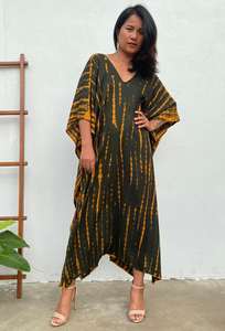 Caftán Tie Dye Negro y Naranja para Mujer, Talla Grande, Ropa para Cruceros y Resorts - Product Image 3