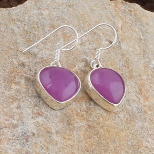 ต่างหูหัวใจหยกลาเวนเดอร์ธรรมชาติ 925 เงินสเตอร์ลิงสตั๊ดพลอยสีม่วงหายากเครื่องประดับชั้นดีสำหรับผู้หญิงของขวัญวันครบรอบ - Product Image 2