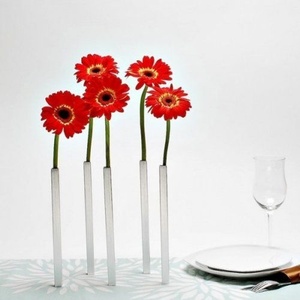 Grand vase à fleurs magnétique en aluminium avec base en fer, finition mate, moderne, pour table, support pour une seule fleur, minimaliste, décoratif, fait main - Product Image 2