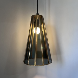 Lámpara Colgante de Techo para Sala de Estar, con Pantalla de Cristal y Campana de Latón Negro, LED, Luz Blanca Cálida Suave - Product Image 6