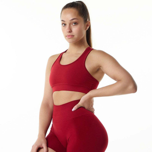 Custom Women's Yoga Set Seamless Breathable Sports Bra High Waist Leggings Polyester/Cotton 2-Piece Set OEM ODM Wholesale - Product Image 5